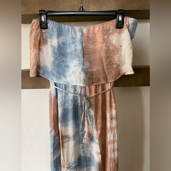 Aakaa|Strapless Blush Pink & Blue Tie Dye Maxi Dress with Deep Slit, Size M••• - Picture 5 of 16